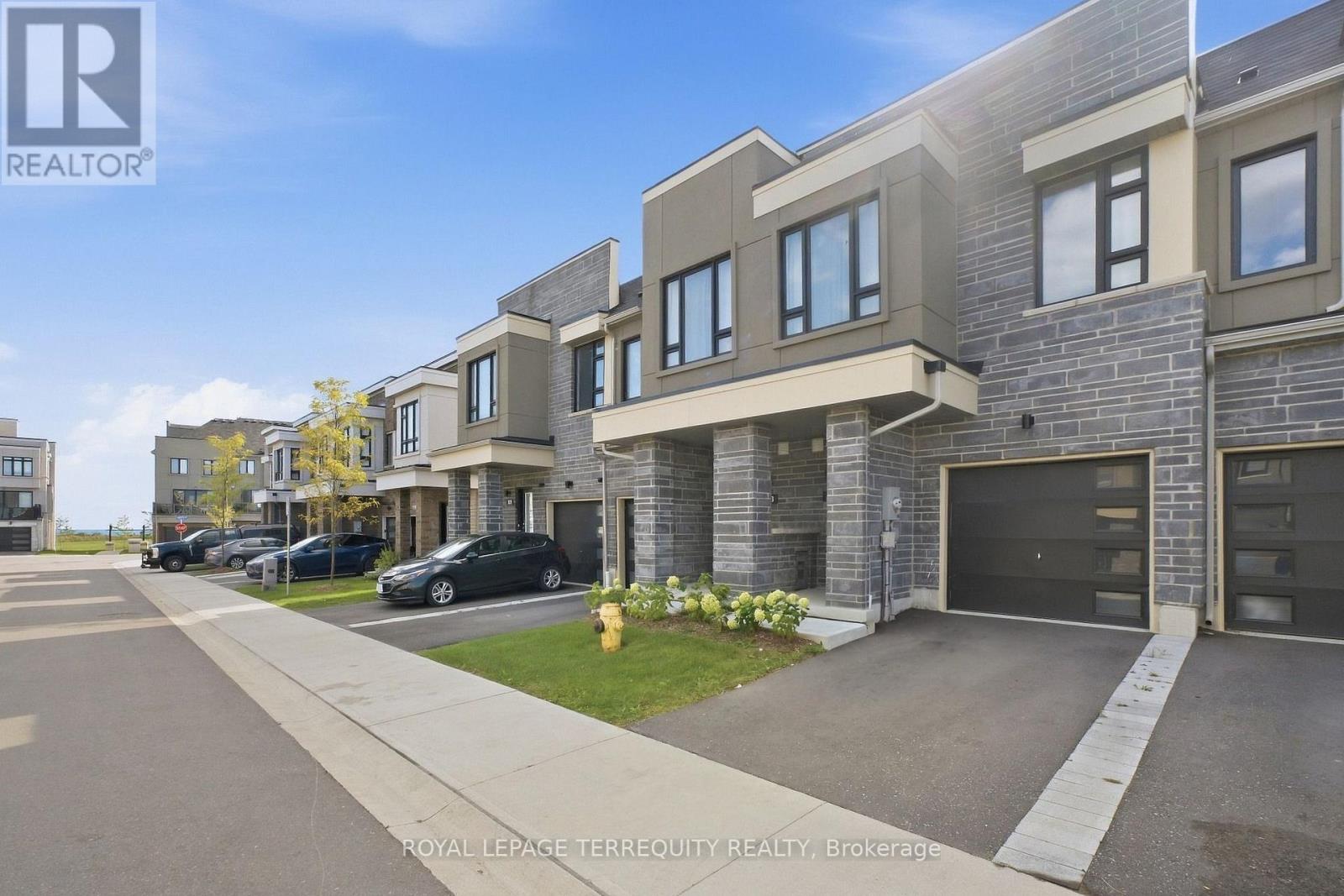 129 Sailors Landing, Clarington, Ontario  L1C 7G4 - Photo 4 - E13852066
