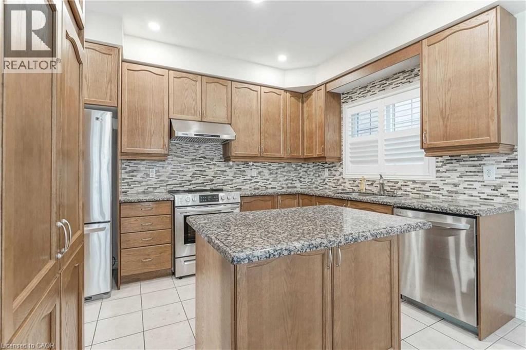 3 Coolwater Drive Unit# Upper, Brampton, Ontario  L6R 0X7 - Photo 6 - 40855013
