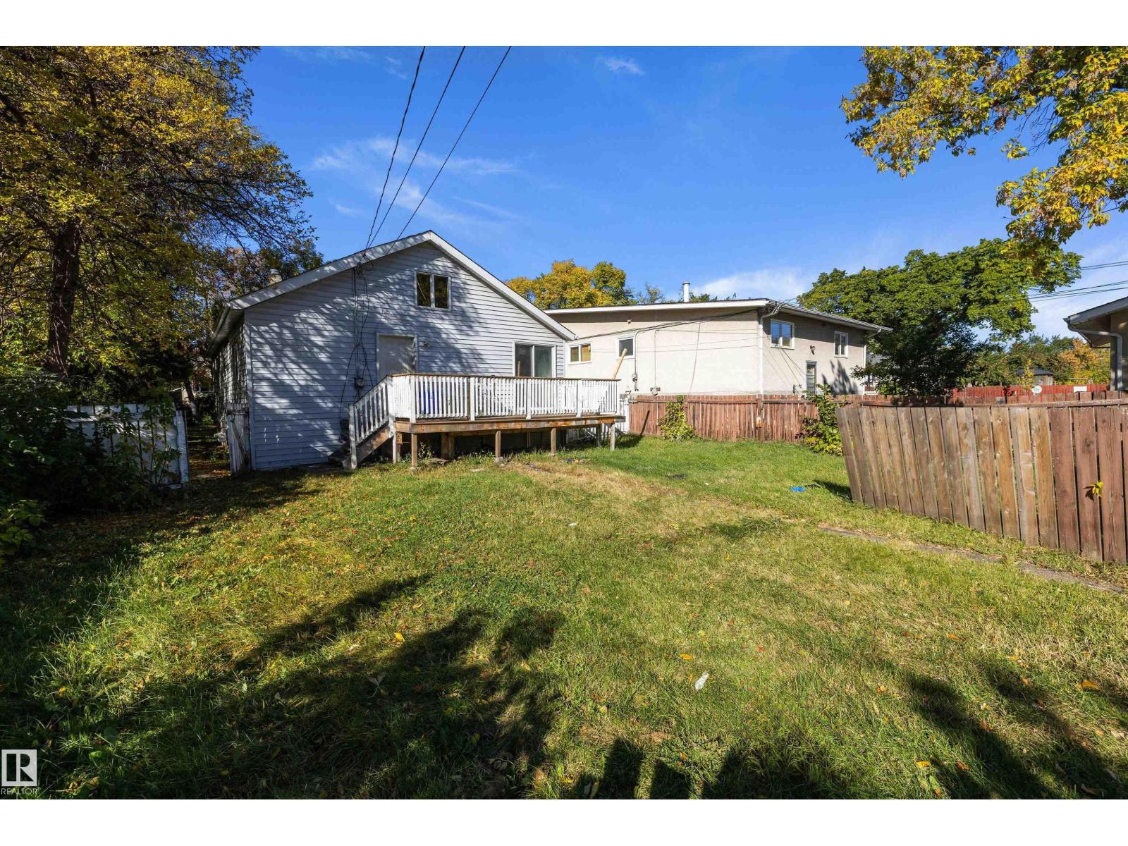 12043 87 ST NW