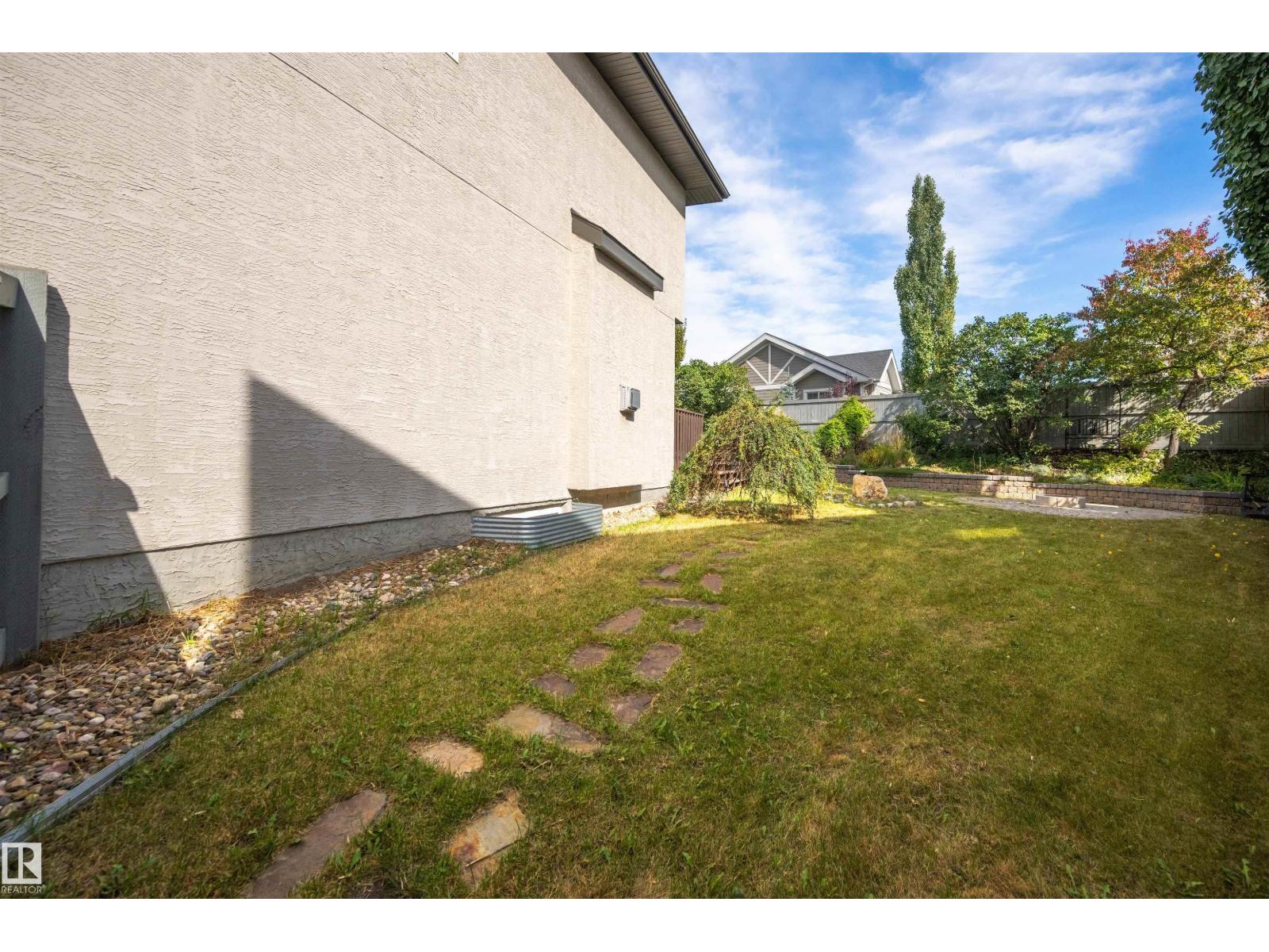 2422 WARRY PL SW