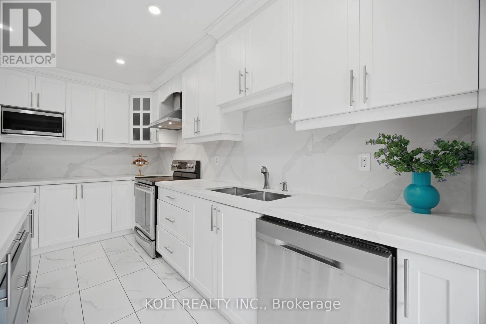 34 Saddleback Square, Brampton, Ontario  L6X 5C5 - Photo 17 - W13851982