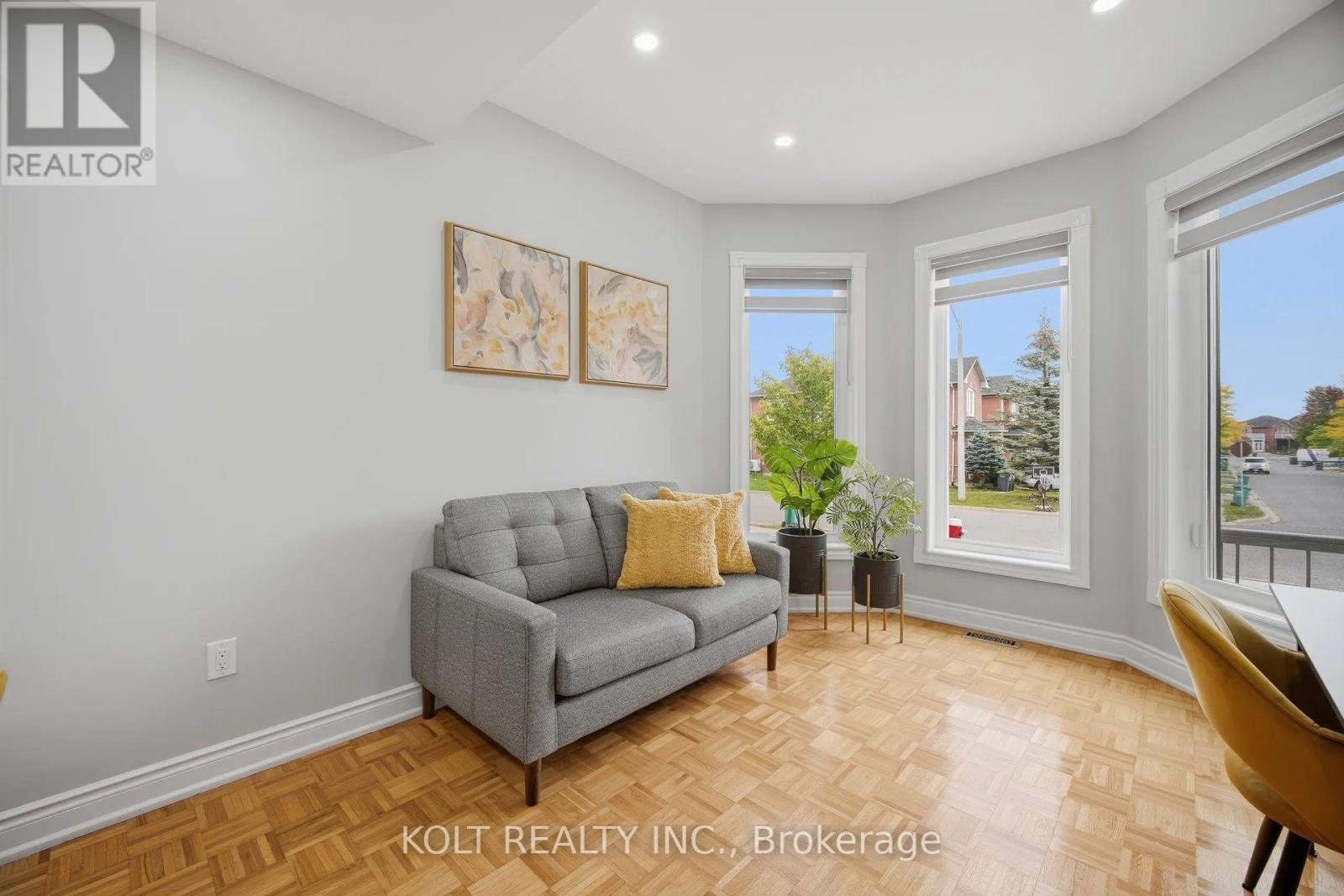 34 Saddleback Square, Brampton, Ontario  L6X 5C5 - Photo 8 - W13851982
