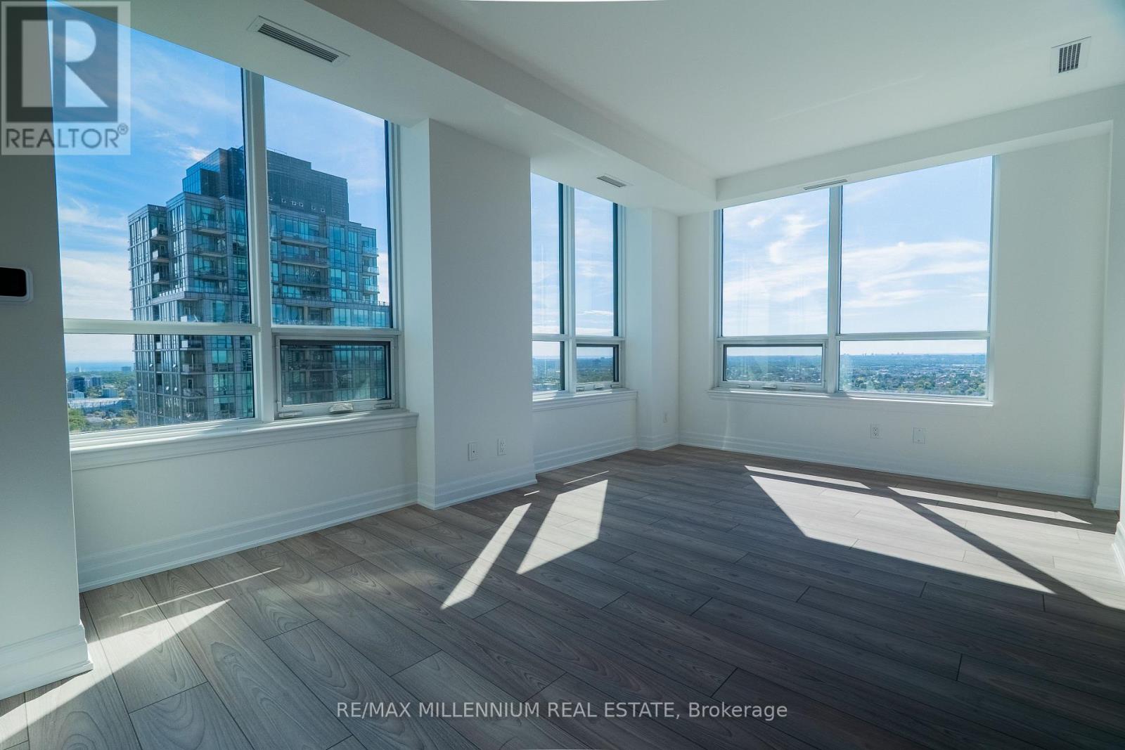 2607 - 36 Elm Drive W, Mississauga, Ontario  L5B 0N3 - Photo 14 - W13851988