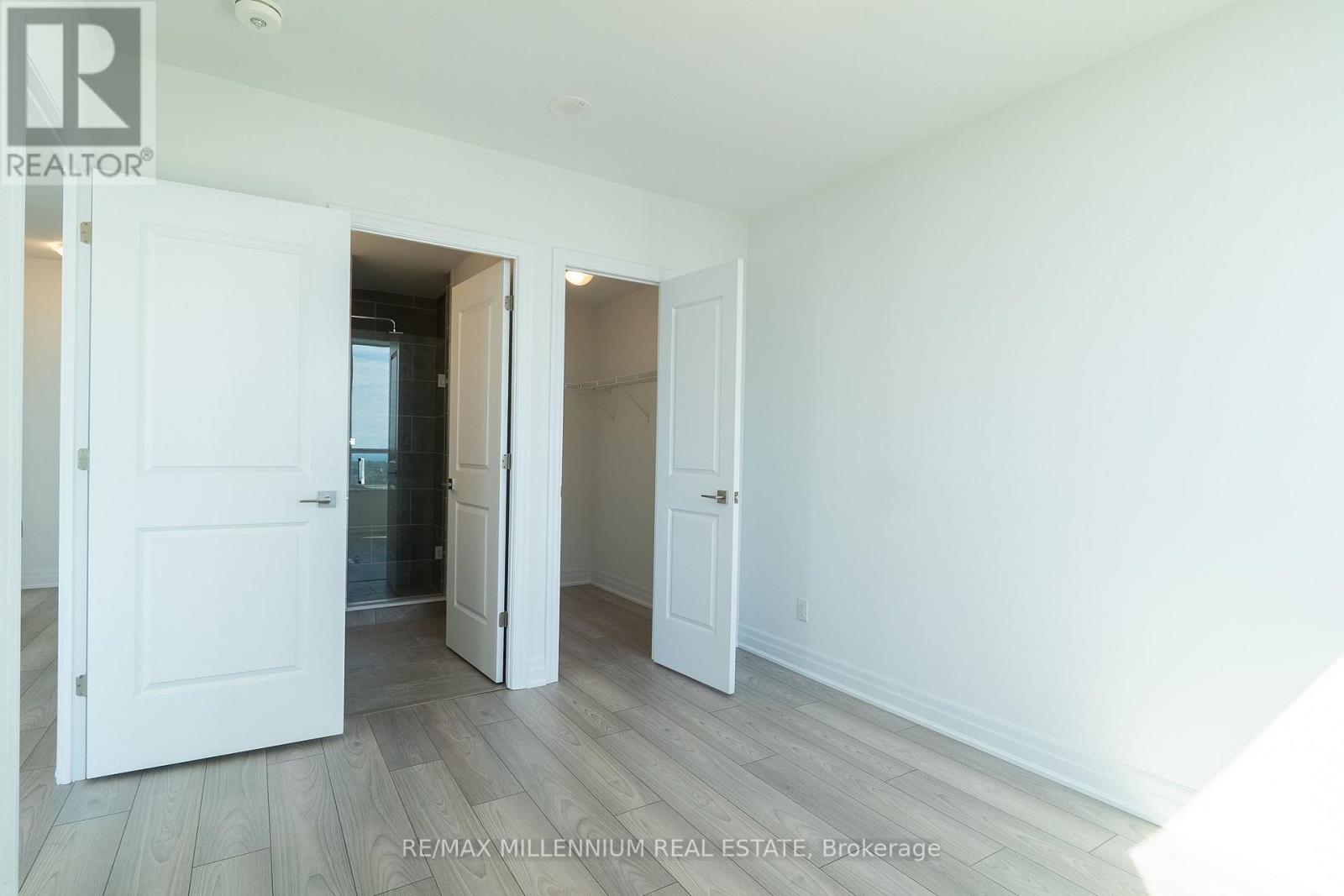 2607 - 36 Elm Drive W, Mississauga, Ontario  L5B 0N3 - Photo 18 - W13851988