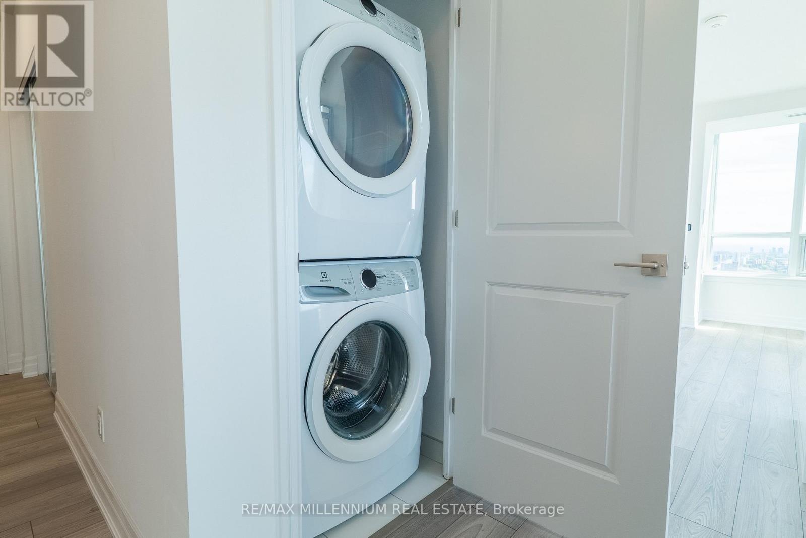 2607 - 36 Elm Drive W, Mississauga, Ontario  L5B 0N3 - Photo 22 - W13851988