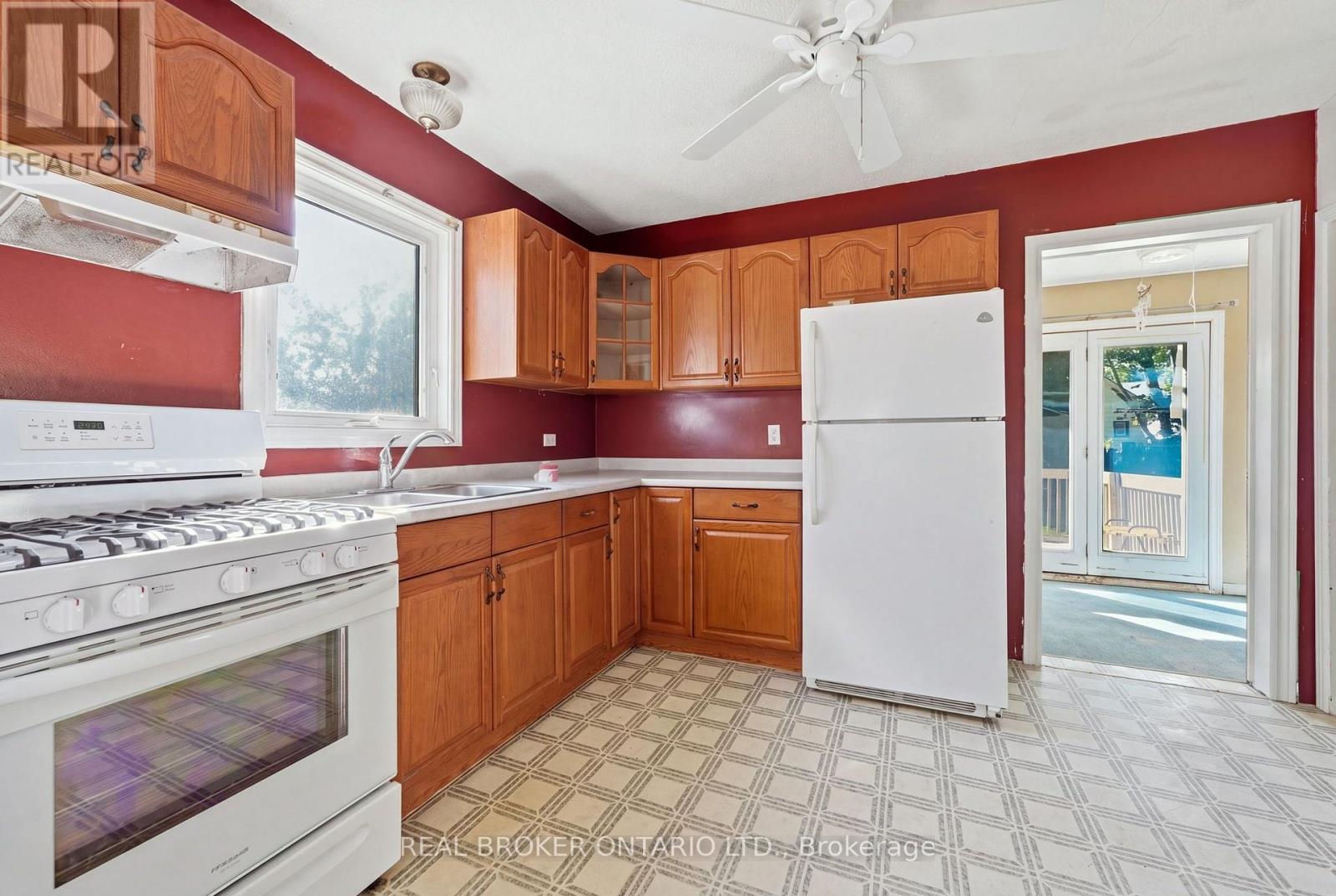 132 Grass Avenue, St. Catharines, Ontario  L2R 1T4 - Photo 14 - X13851968