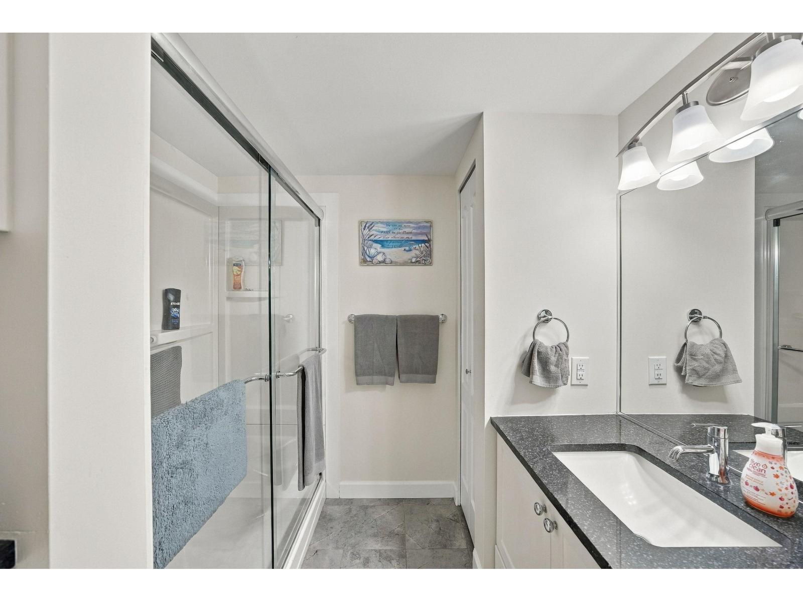 106 14881 MARINE DRIVE