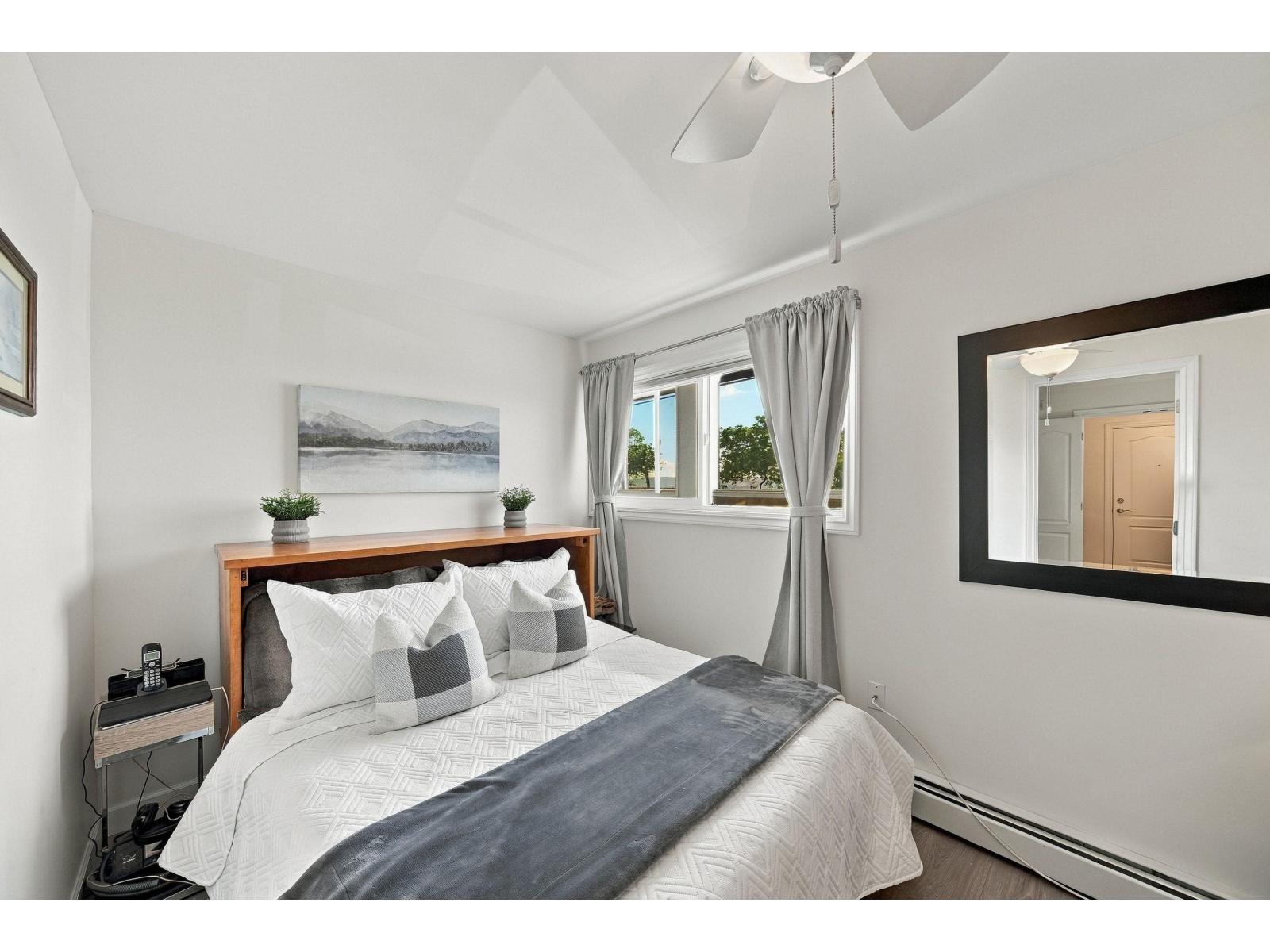 106 14881 MARINE DRIVE