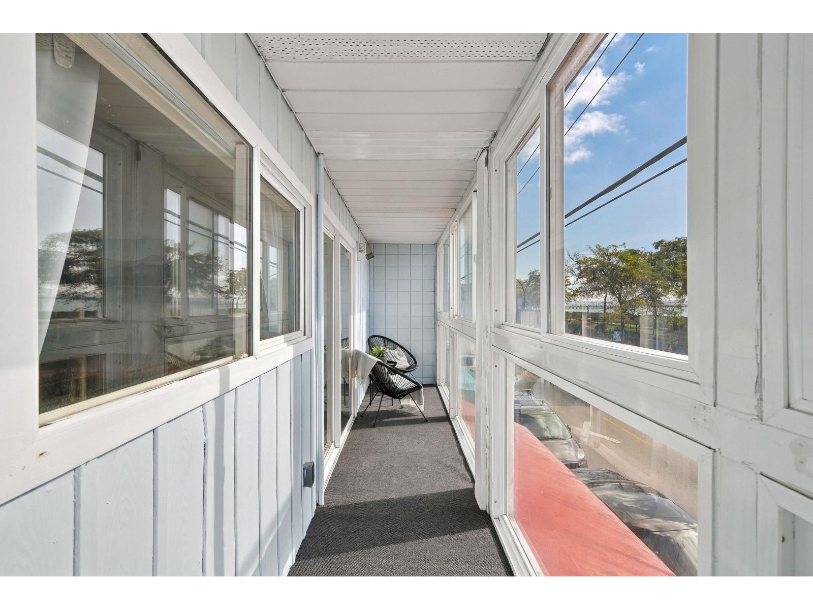 106 14881 MARINE DRIVE