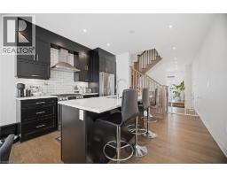 94 SETTLERS Road E, Oakville, Ontario