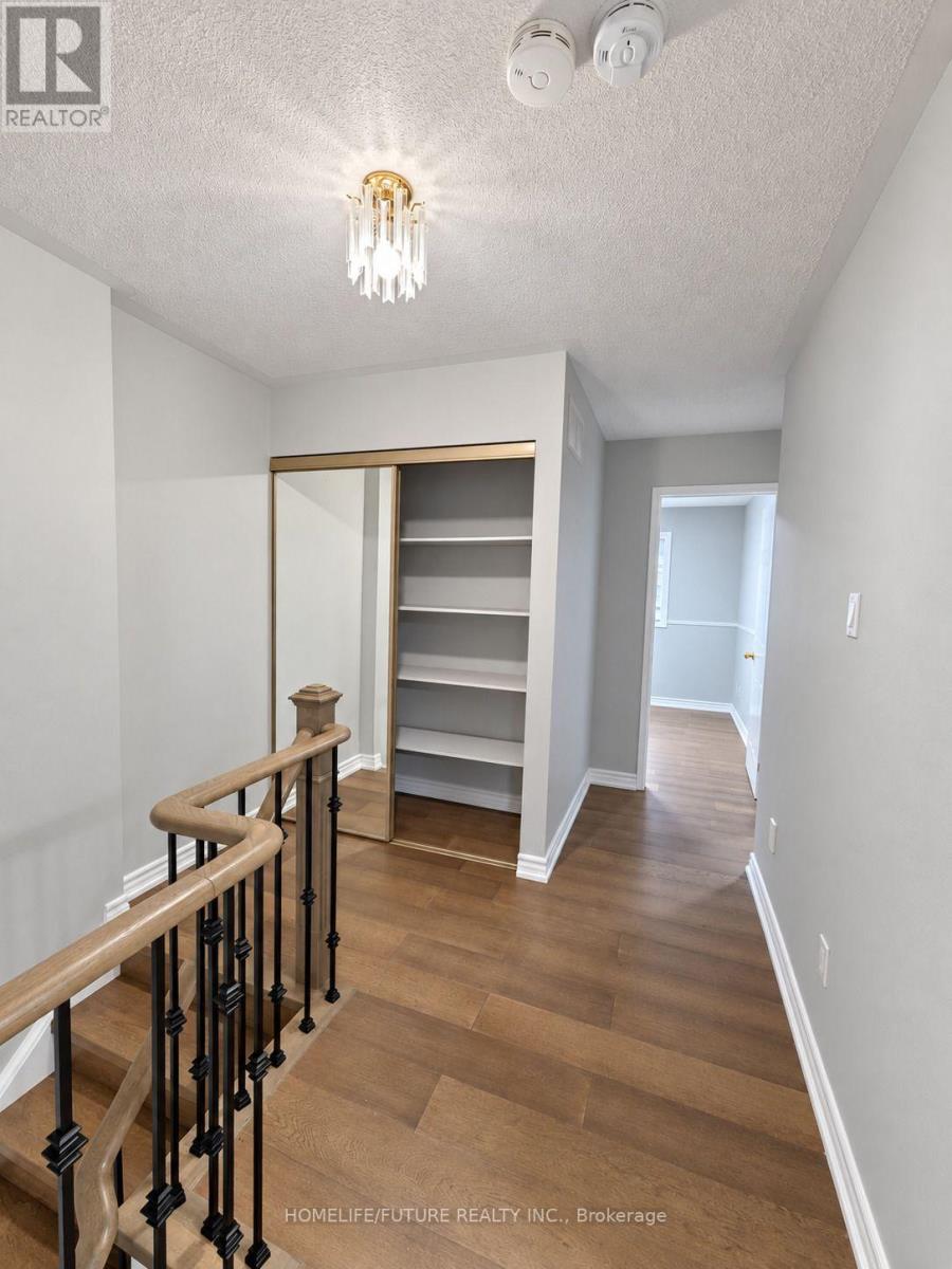 20 Glen Ray Court, Clarington, Ontario  L1C 4W7 - Photo 11 - E13848884