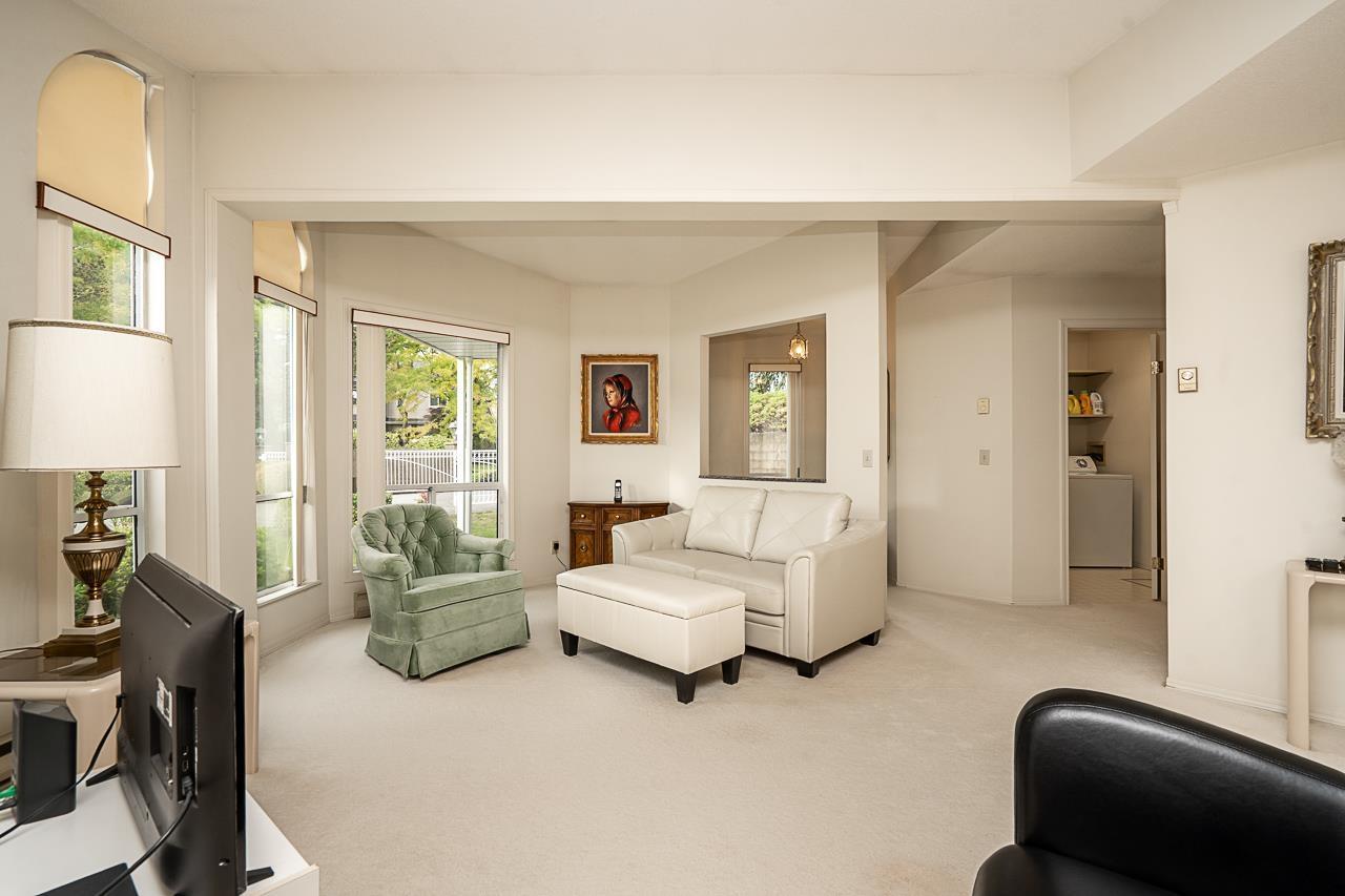 1 2345 CRANLEY DRIVE