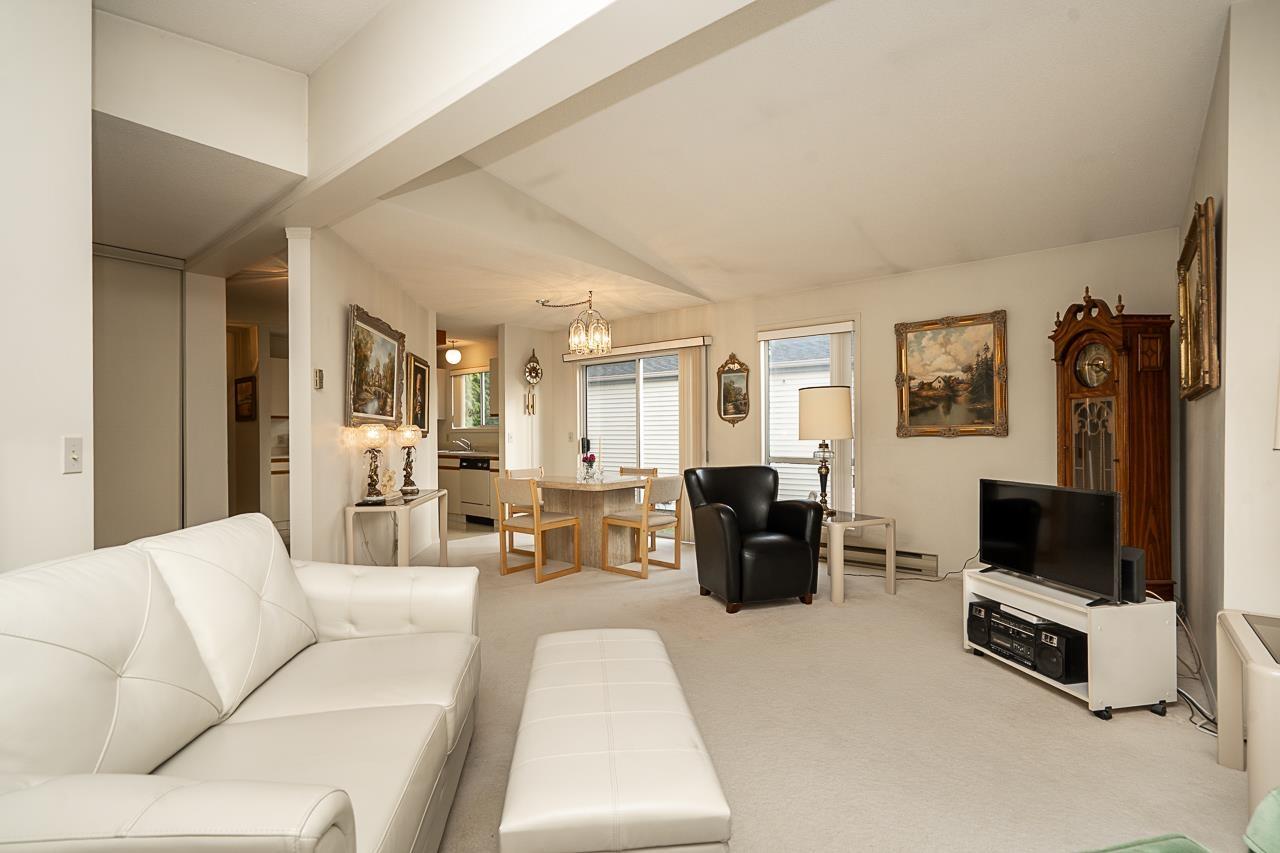 1 2345 CRANLEY DRIVE