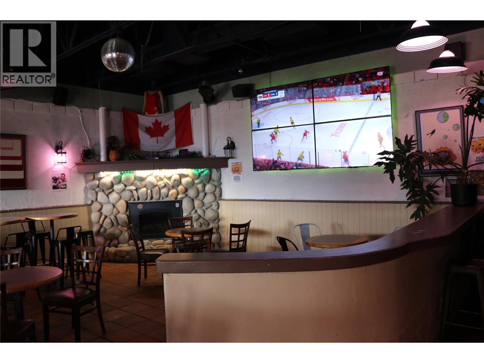 401 Broadway Street, Nakusp, British Columbia  V0G 1R0 - Photo 6 - 10336260