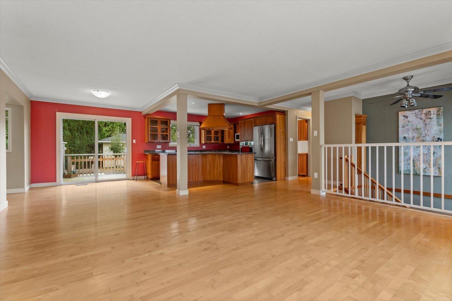 2629 SUNNYSIDE CRESCENT