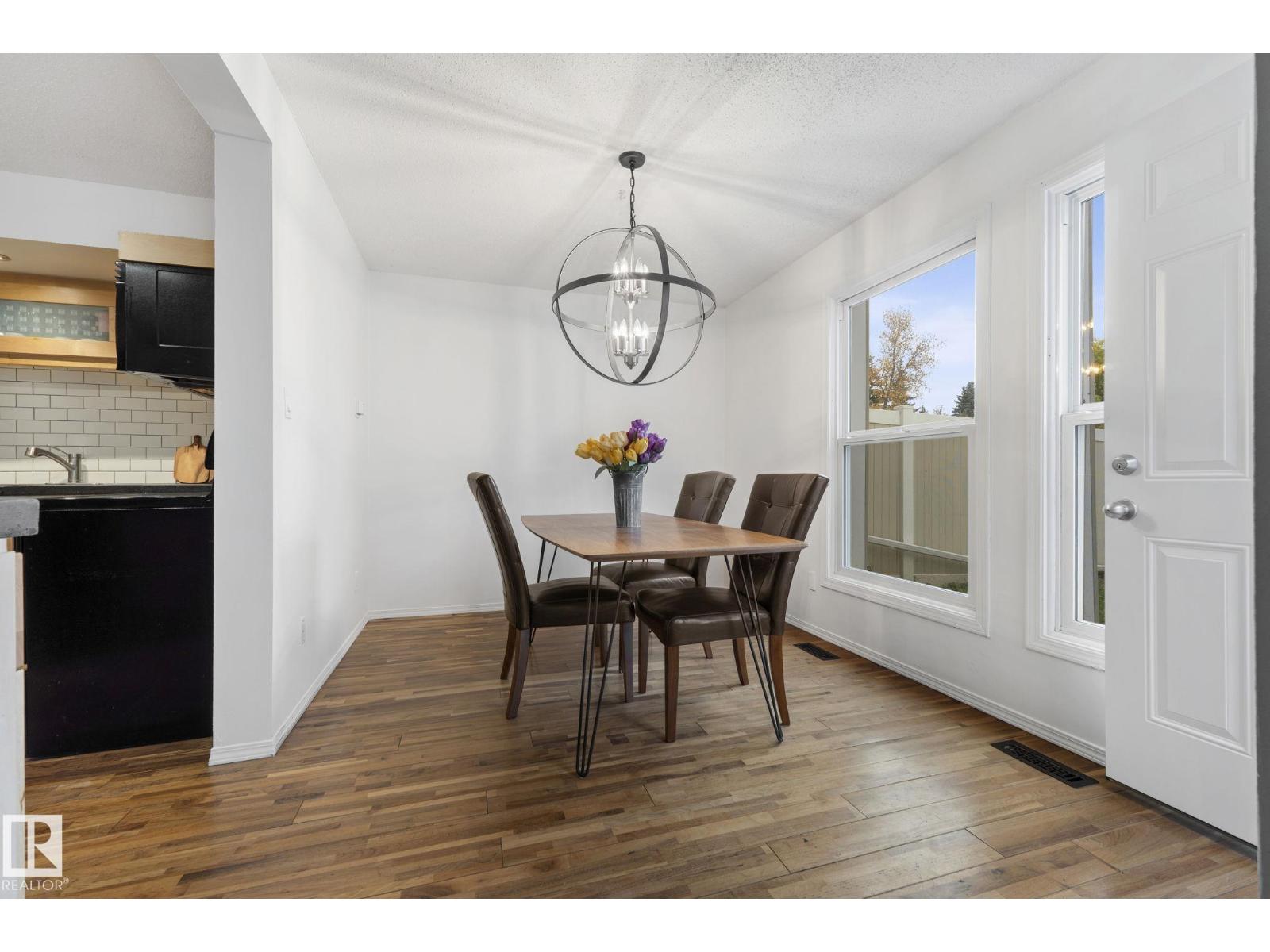 10 GRANDVIEW RG