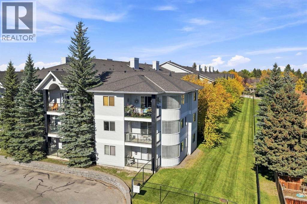 220, 2022 Canyon Meadows Drive SE