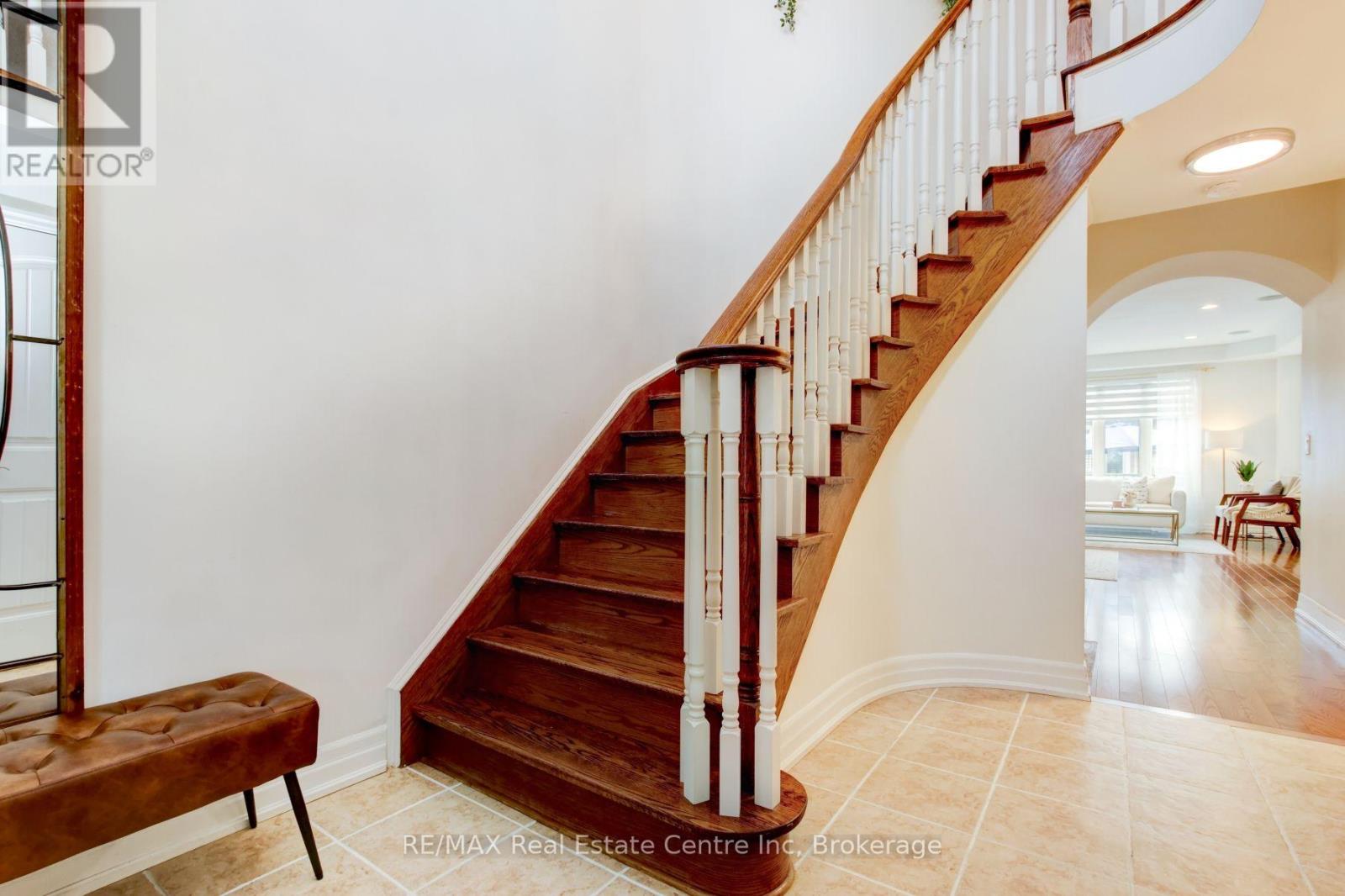 52 Bardoe Crescent, Milton, Ontario  L9T 0R7 - Photo 18 - W13852118