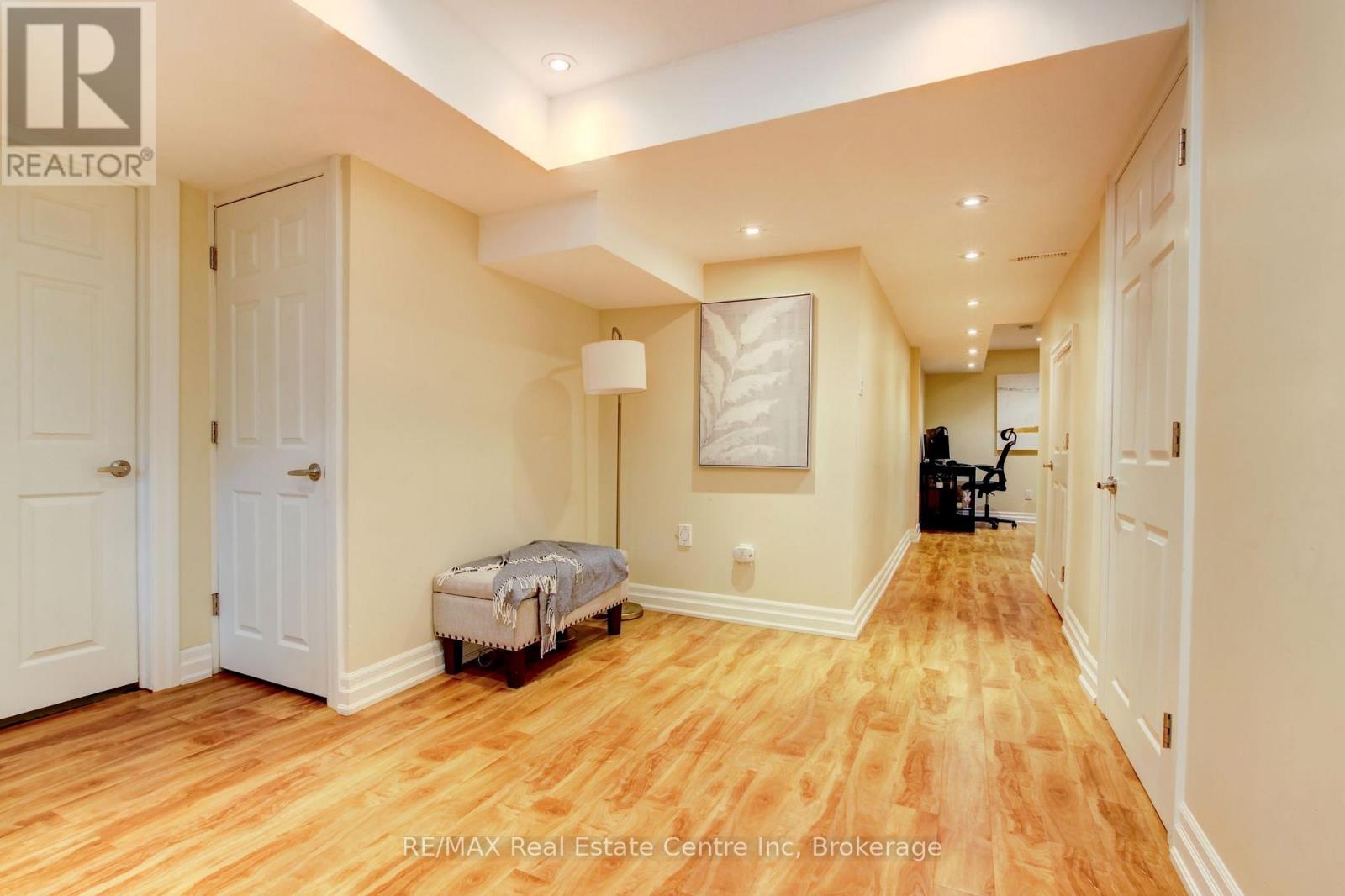 52 Bardoe Crescent, Milton, Ontario  L9T 0R7 - Photo 33 - W13852118