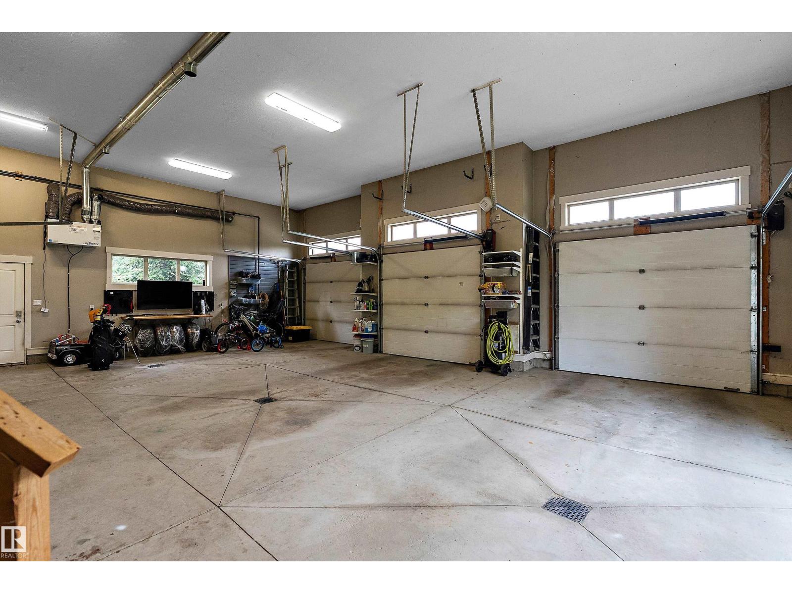 19 26314 Twp Rd 532A