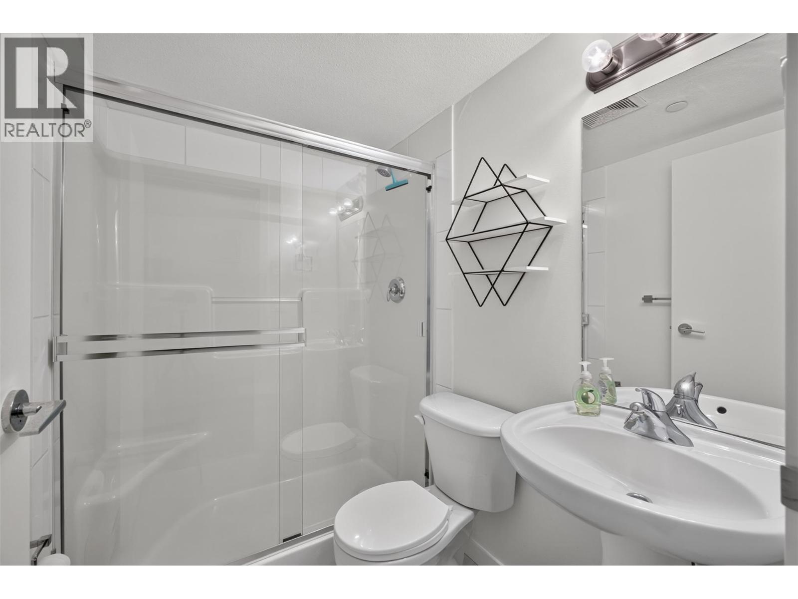 547 Yates Road Unit# 211, Kelowna, British Columbia  V4V 1V1 - Photo 26 - 10401951