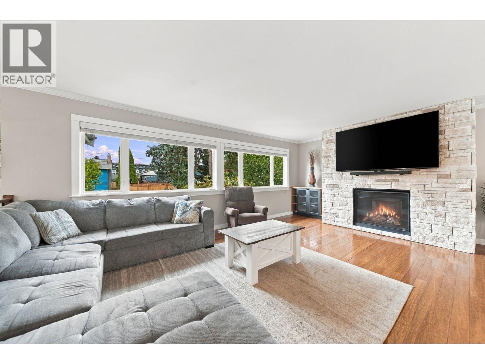 21768 117 Avenue, Maple Ridge, British Columbia  V2X 2J5 - Photo 11 - R3170611