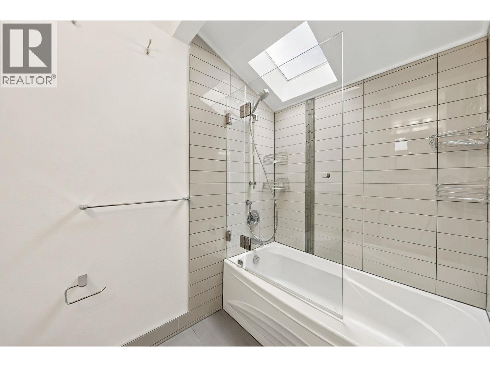 21768 117 Avenue, Maple Ridge, British Columbia  V2X 2J5 - Photo 37 - R3170611