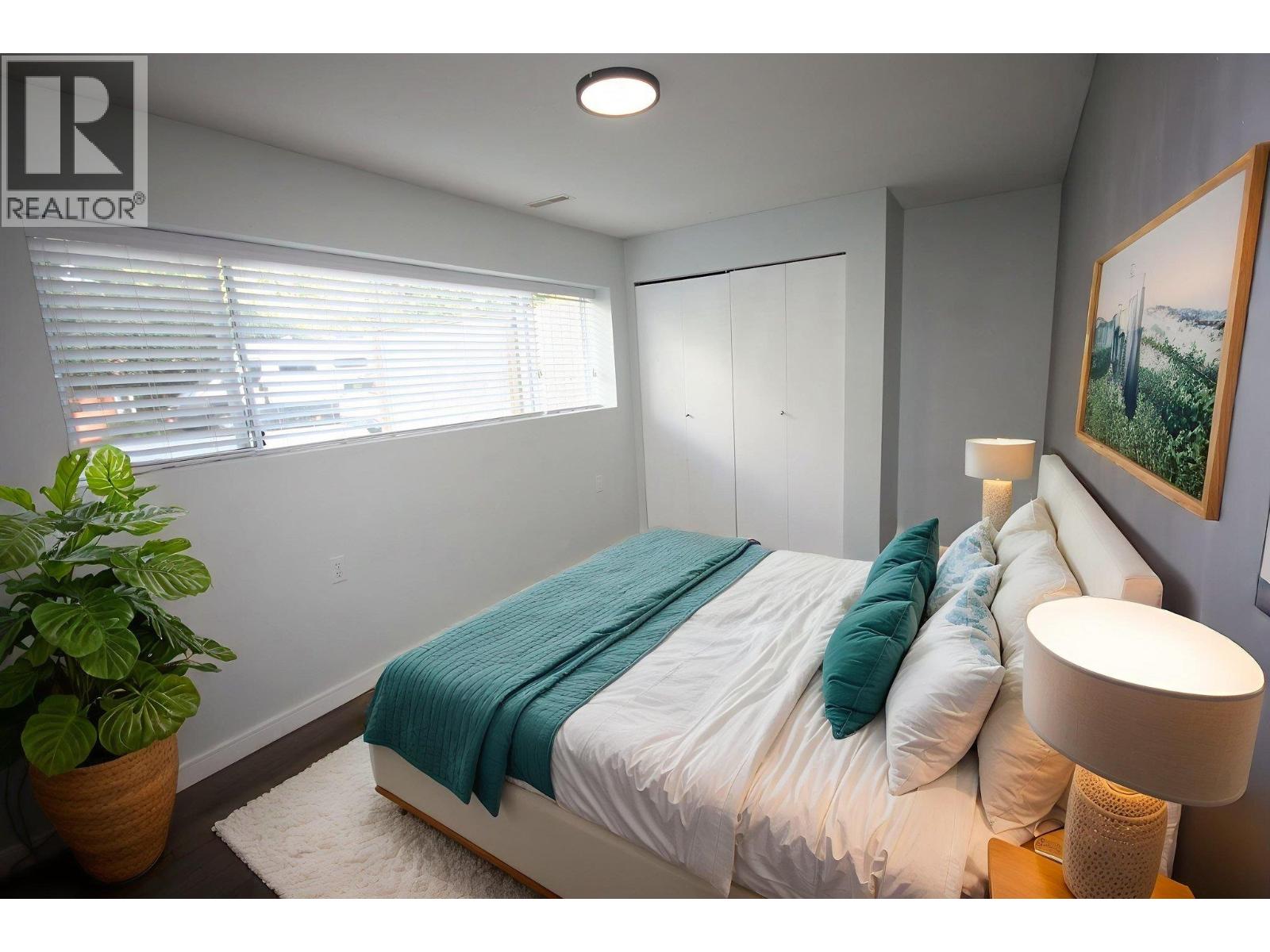 2973 Wembley Drive, North Vancouver, British Columbia  V7J 3B9 - Photo 4 - R3171493