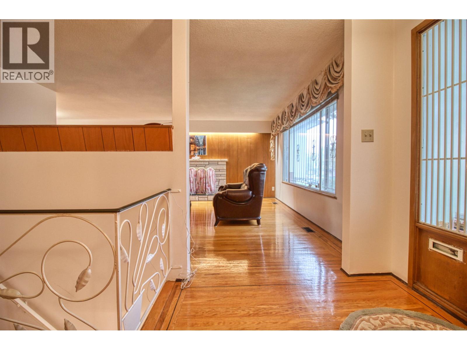 Top 904 E 52nd Avenue, Vancouver, British Columbia  V5X 1H2 - Photo 23 - R3171515