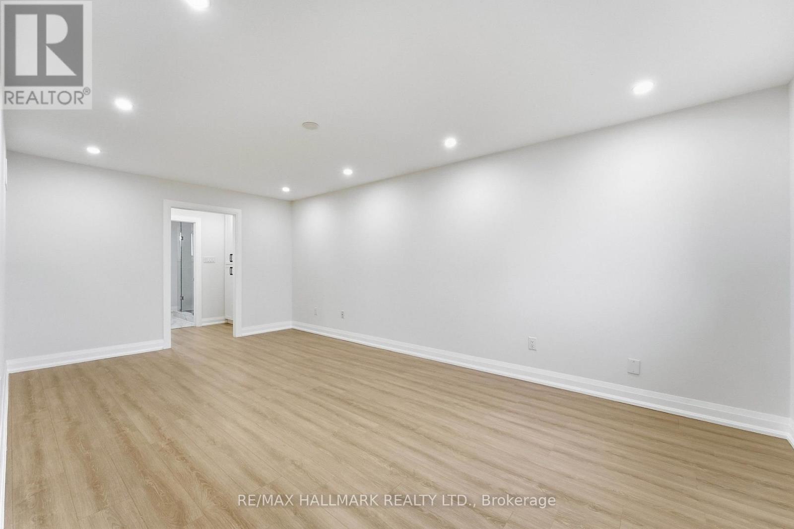 44 Olympia Gate W, Vaughan, Ontario  L4L 5K3 - Photo 18 - N13852110