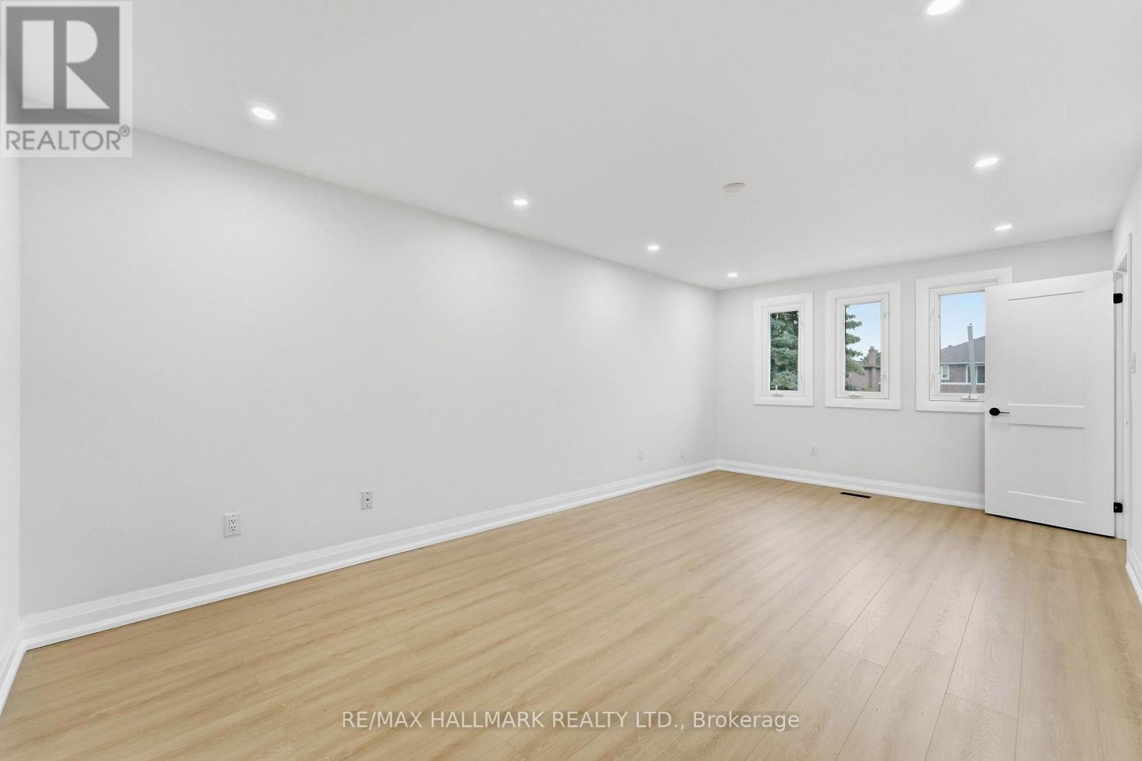 44 Olympia Gate W, Vaughan, Ontario  L4L 5K3 - Photo 19 - N13852110