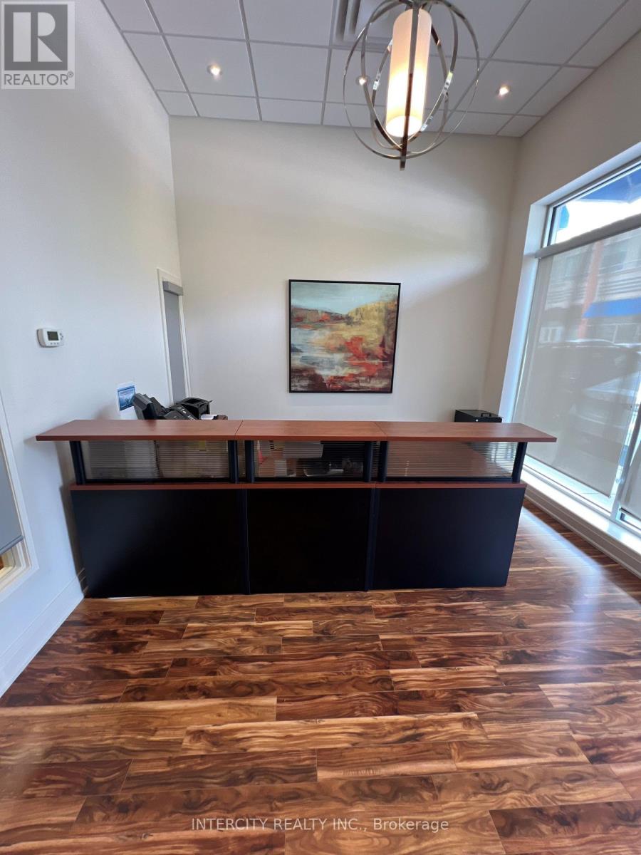 B108 - 11685 Yonge Street, Richmond Hill, Ontario  L4E 0K7 - Photo 3 - N13852138