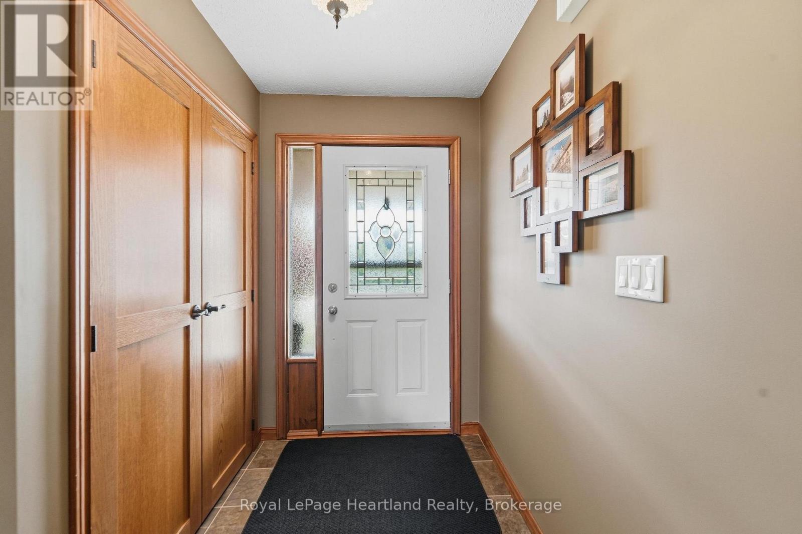 33950 Bachand Street, Bluewater, Ontario  N0M 2T0 - Photo 3 - X13852102