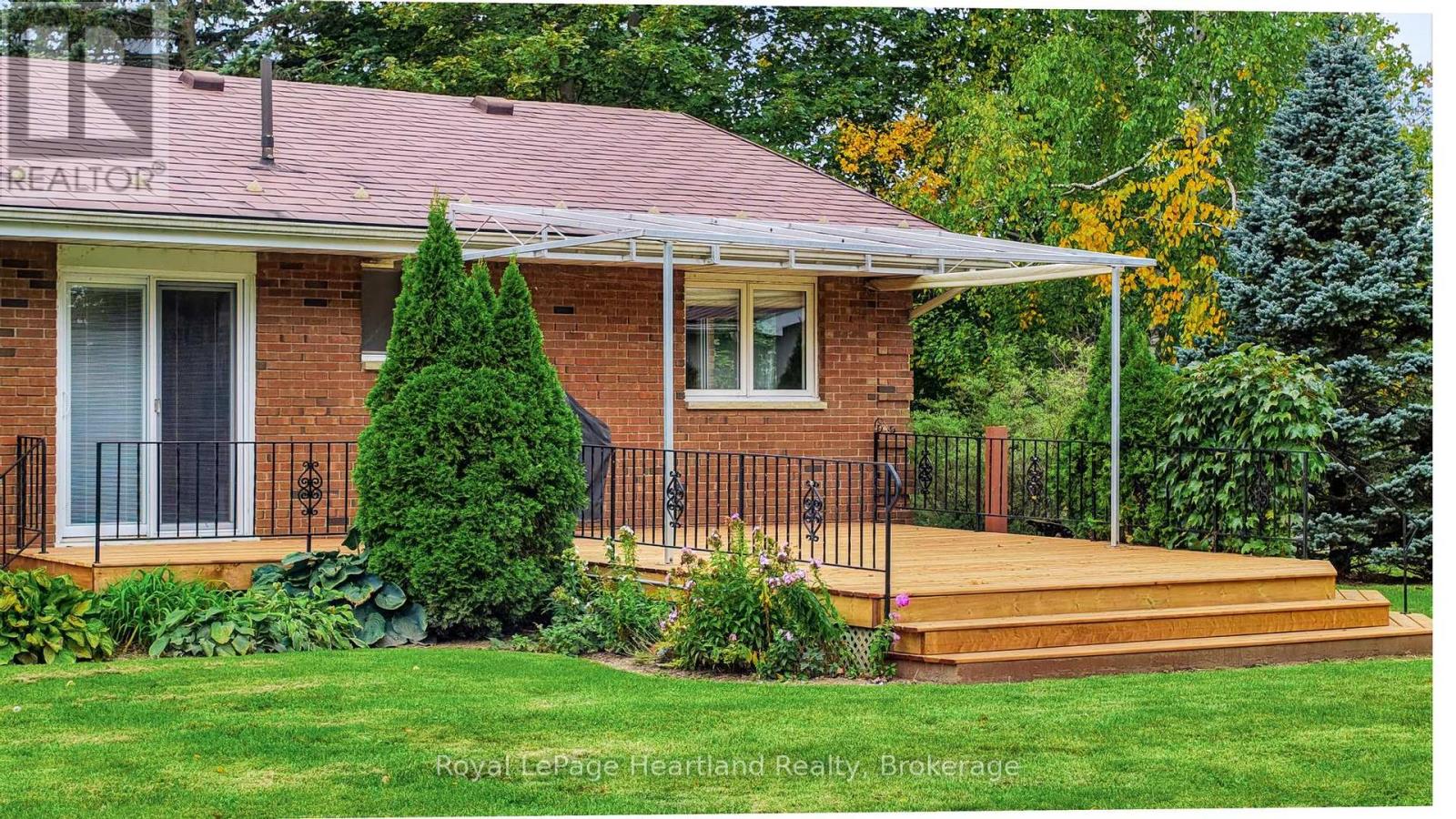 33950 Bachand Street, Bluewater, Ontario  N0M 2T0 - Photo 39 - X13852102