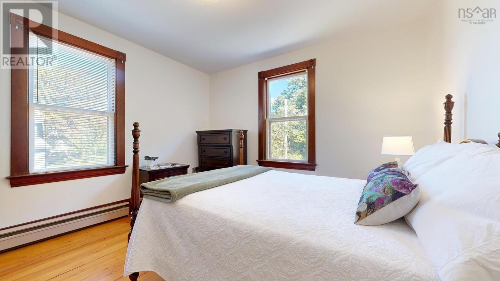 311 Pelham Street, Lunenburg, Nova Scotia  B0J 2C0 - Photo 35 - 202624681