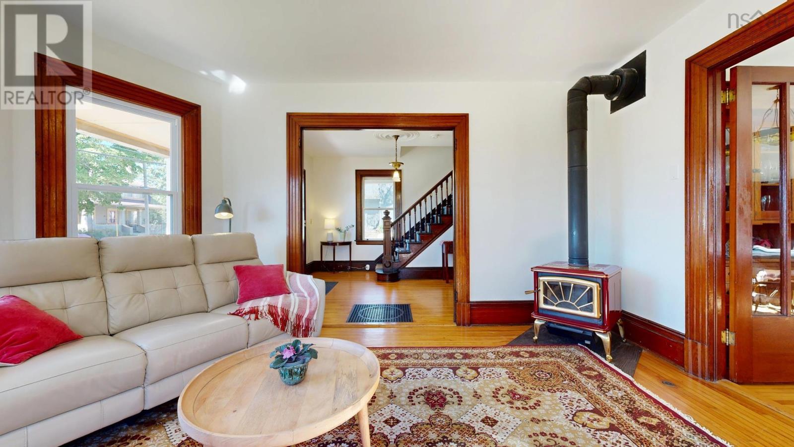 311 Pelham Street, Lunenburg, Nova Scotia  B0J 2C0 - Photo 16 - 202624681