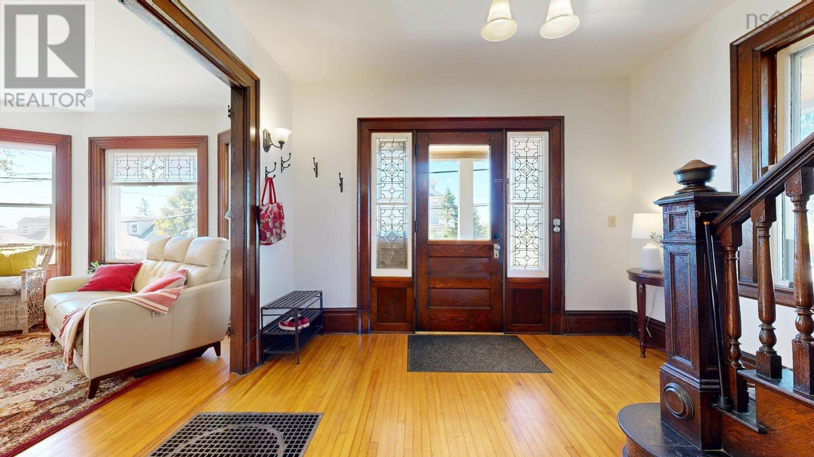 311 Pelham Street, Lunenburg, Nova Scotia  B0J 2C0 - Photo 12 - 202624681