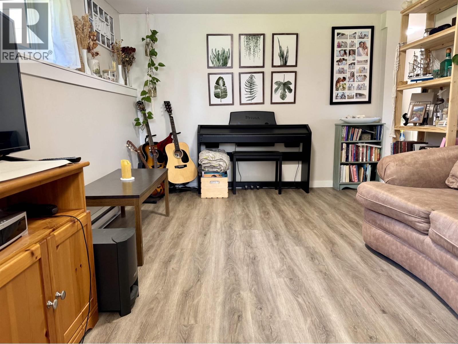 4186 2nd Avenue, Smithers, British Columbia  V0J 2N0 - Photo 31 - R3171475