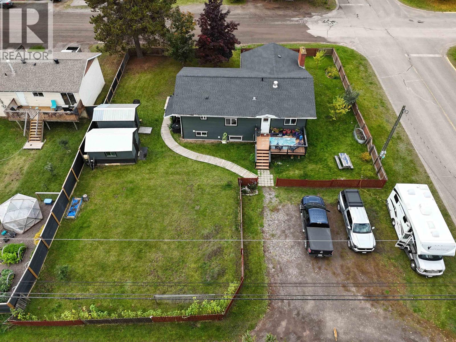 4186 2nd Avenue, Smithers, British Columbia  V0J 2N0 - Photo 38 - R3171475