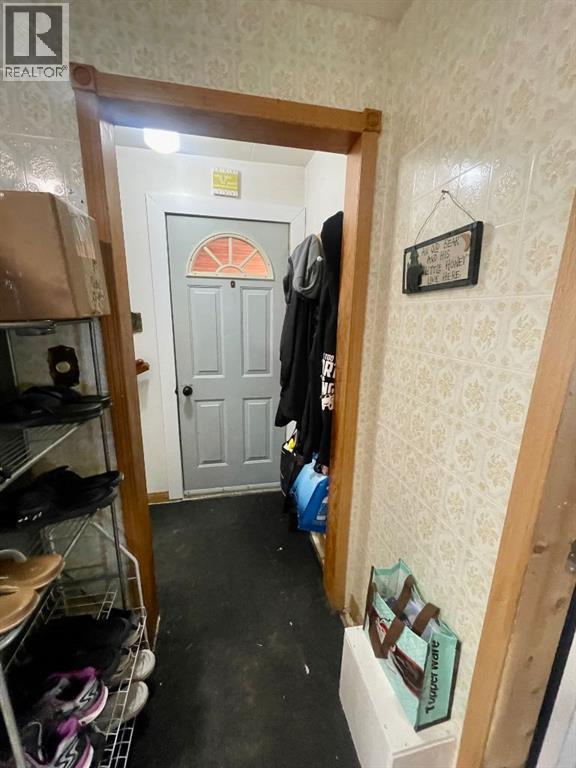 4907 7 Avenue
