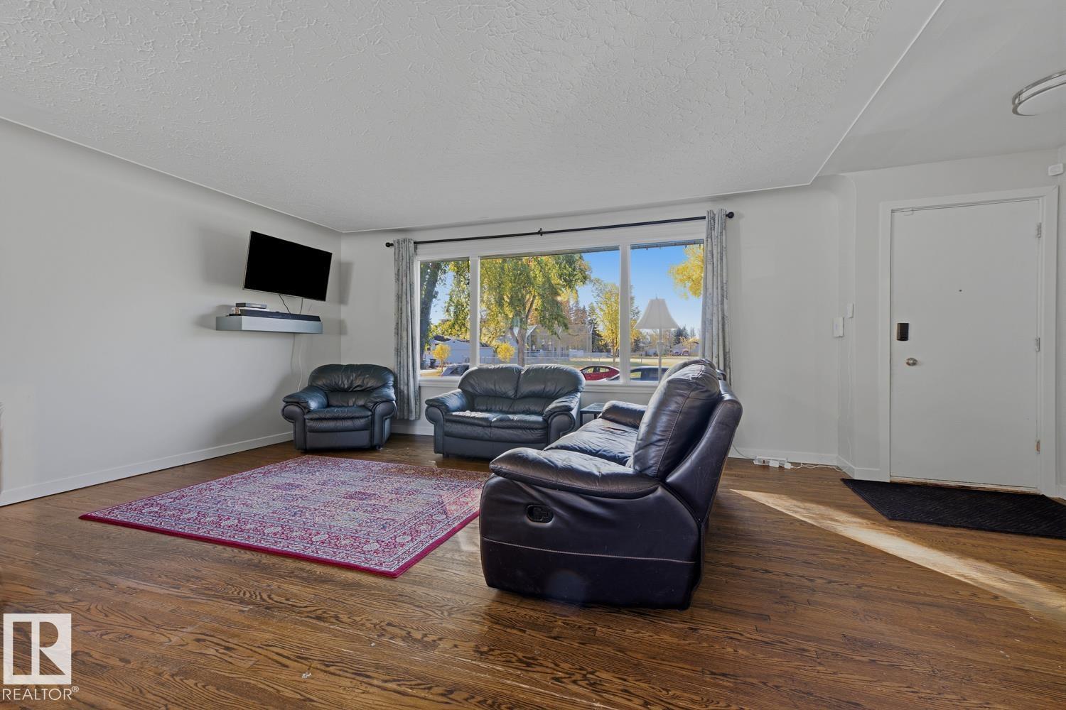 14312 89A AV NW