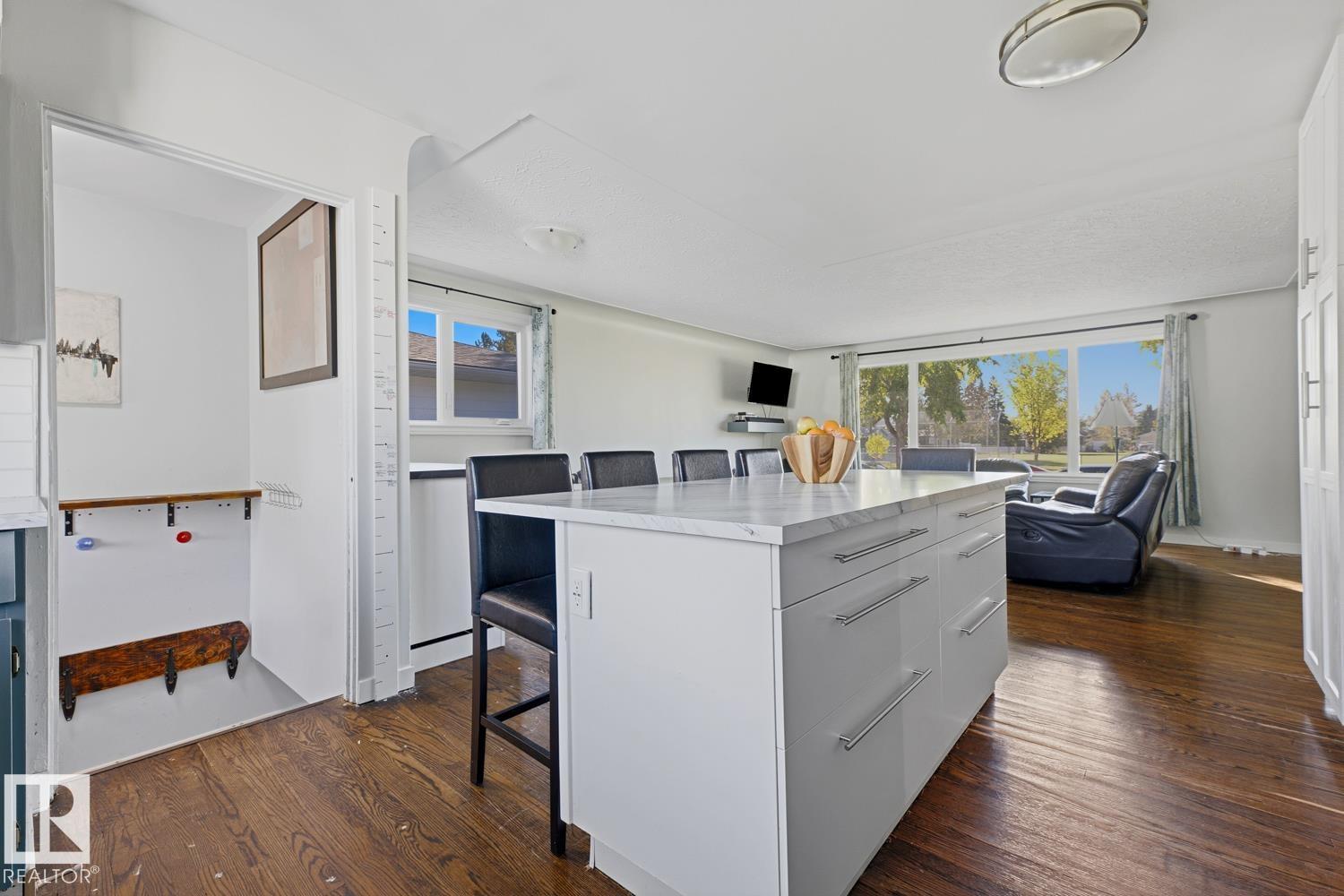 14312 89A AV NW