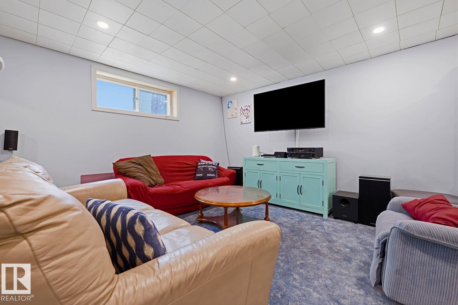 14312 89A AV NW