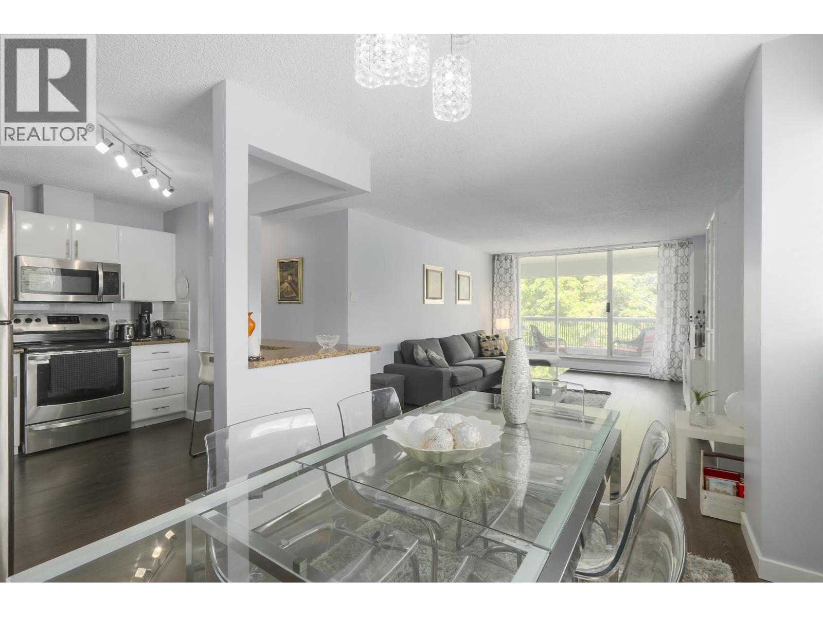 402 550 Eighth Street, New Westminster, British Columbia  V3M 3R9 - Photo 8 - R3171491