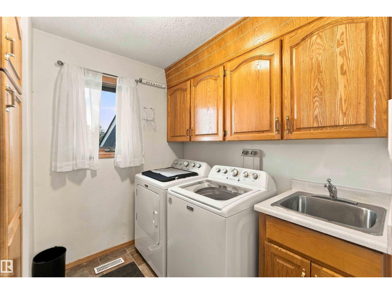 16, 56019 Rge Rd 230