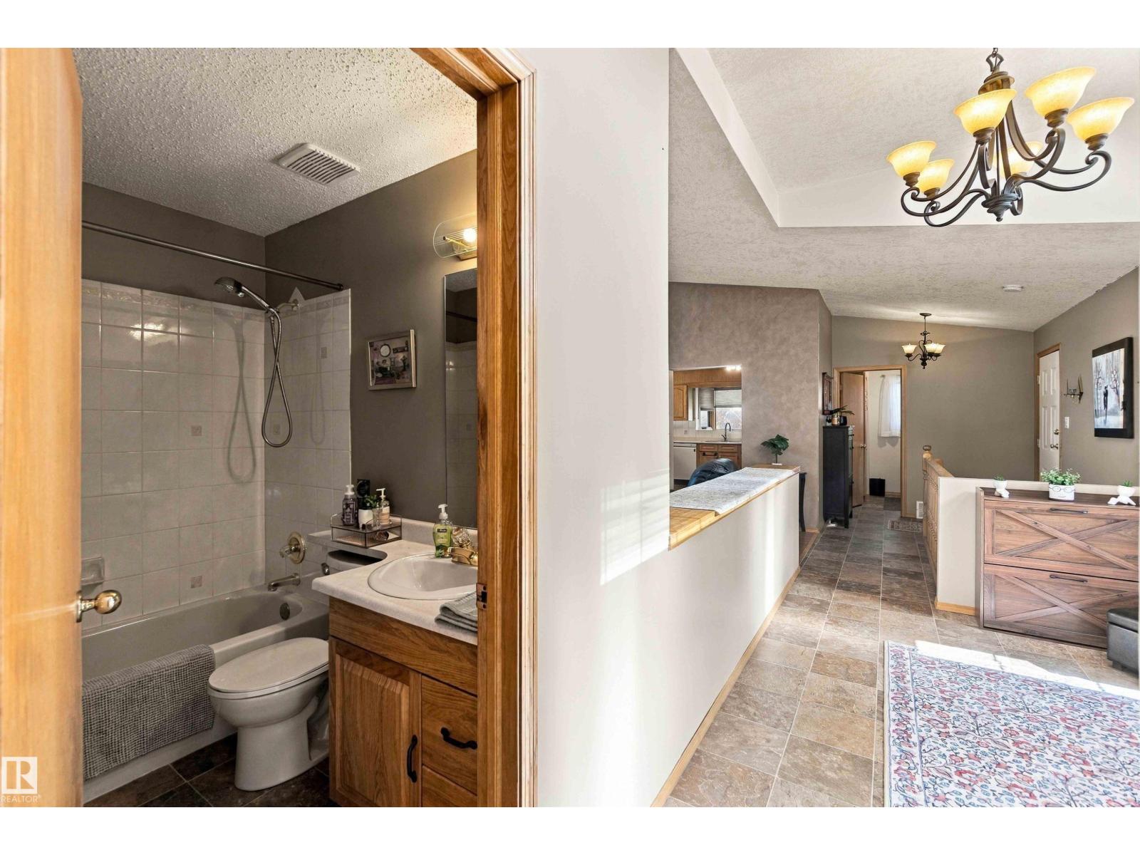 16, 56019 Rge Rd 230