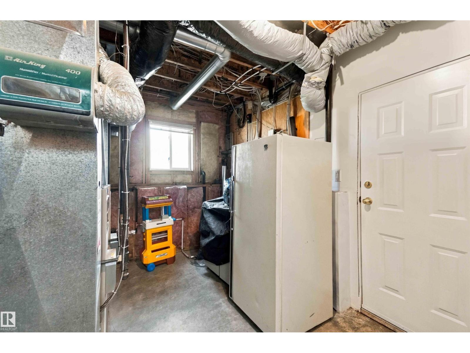 16, 56019 Rge Rd 230
