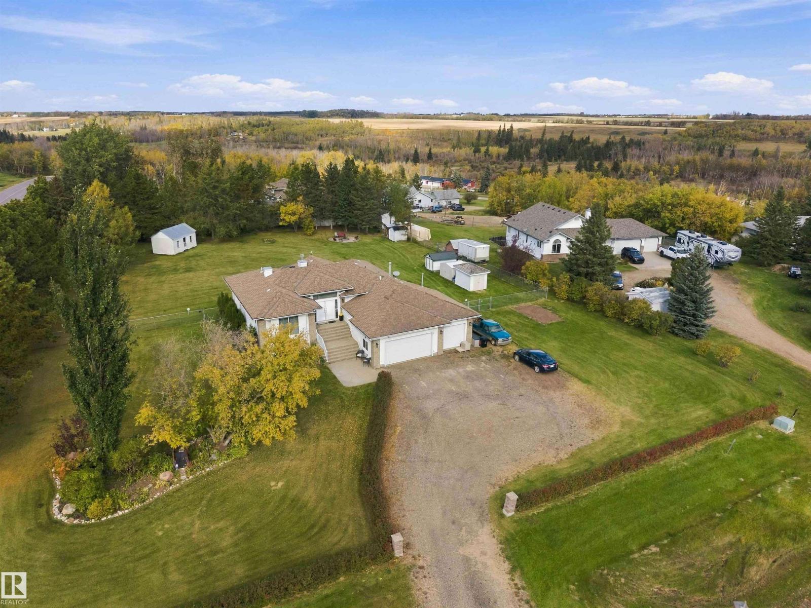16, 56019 Rge Rd 230