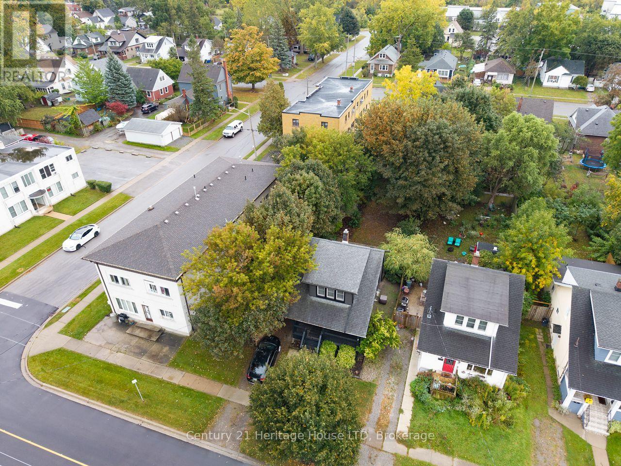 305 Phipps Street S, Fort Erie, Ontario  L2A 2V7 - Photo 2 - X13844700
