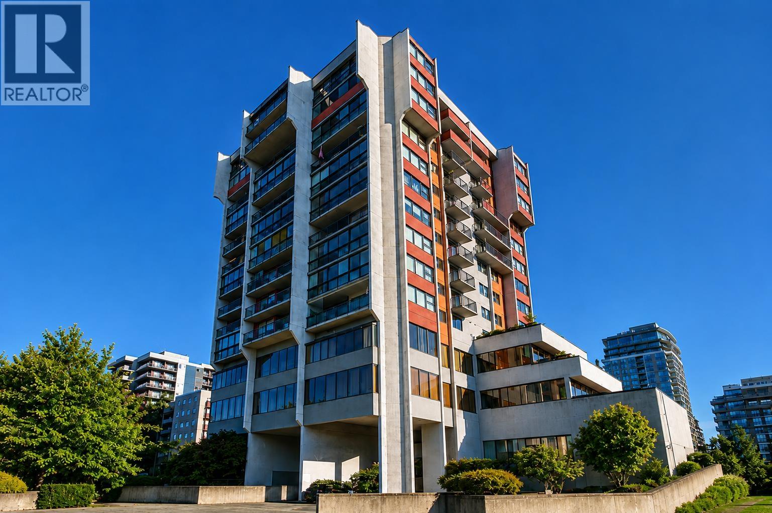 507 1515 EASTERN AVENUE, North Vancouver, British Columbia